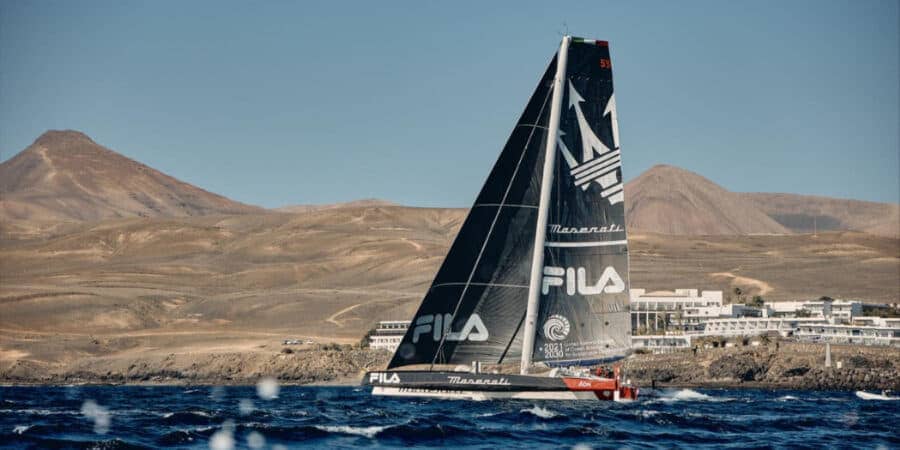 Maserati Multi70 Komt Als Eerste Over De Finish In De RORC Transatlantic Race