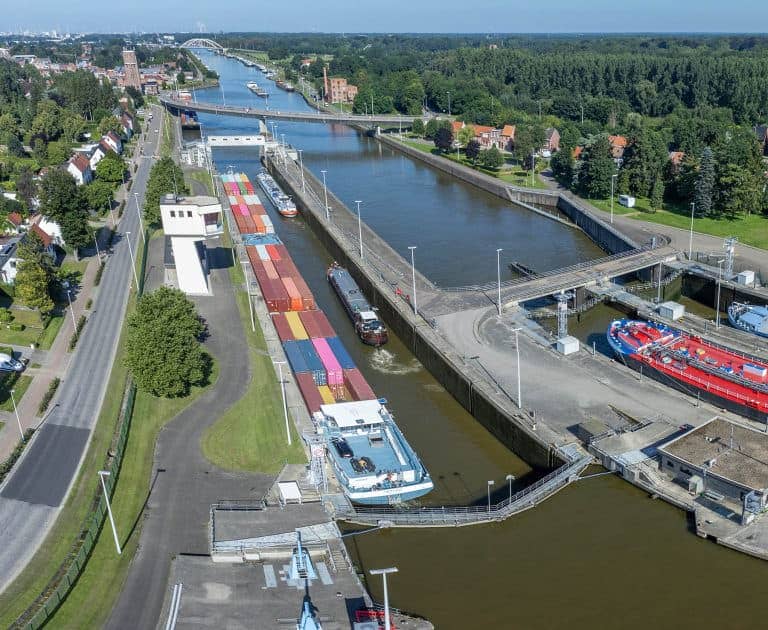 Vlaanderen: subsidie voor boost en bundeling containerbinnenvaart