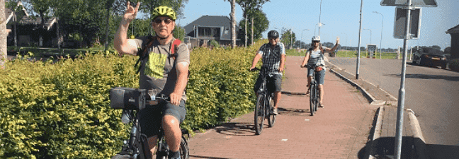 De fiets-vaarvakanties van Boat Bike Tours worden weer volop geboekt