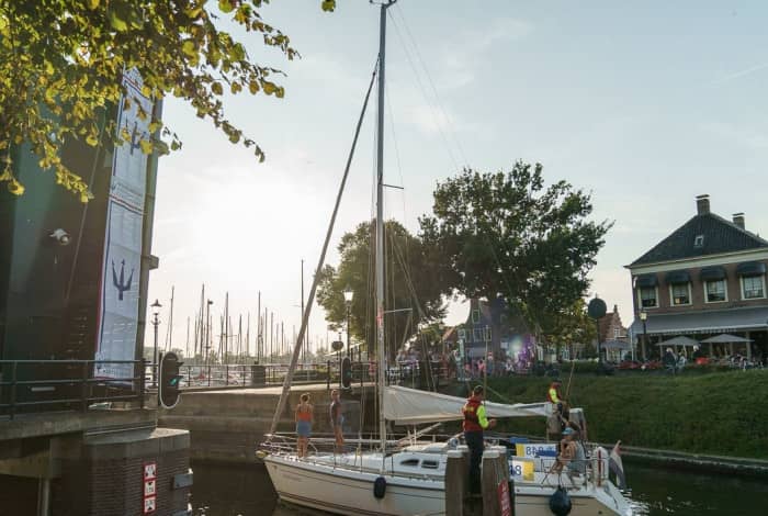 KNRM Medemblik maakt zich op voor de 24 Uurs Zeilrace