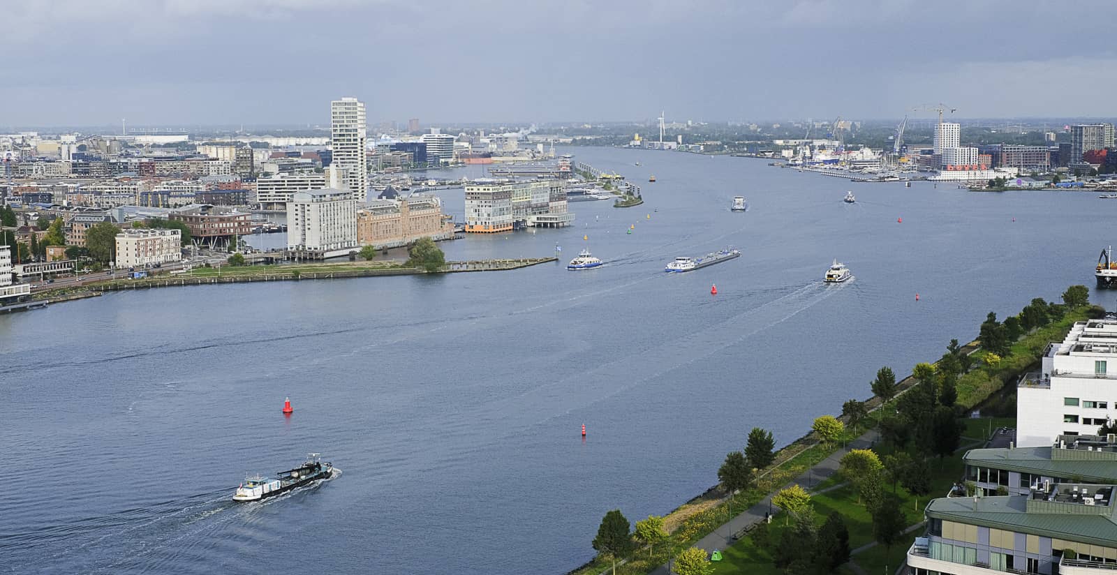 IJ Amsterdam IJ Amsterdam