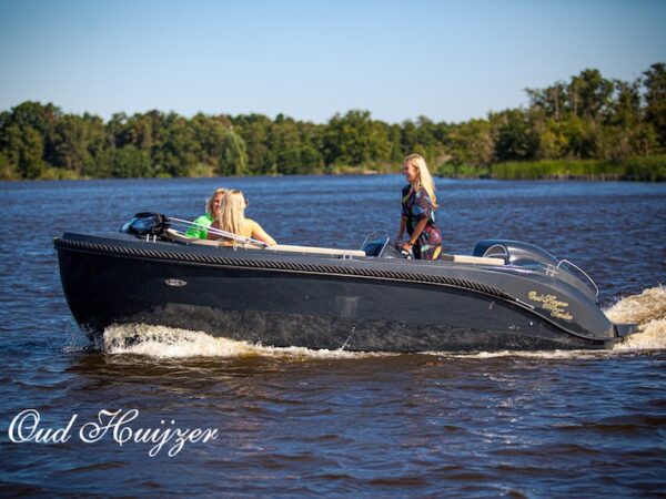 Oud Huijzer 600 Tender Nauticlink